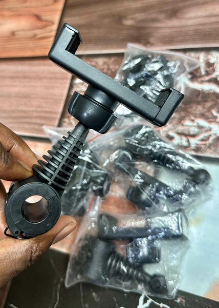 Support téléphone universel