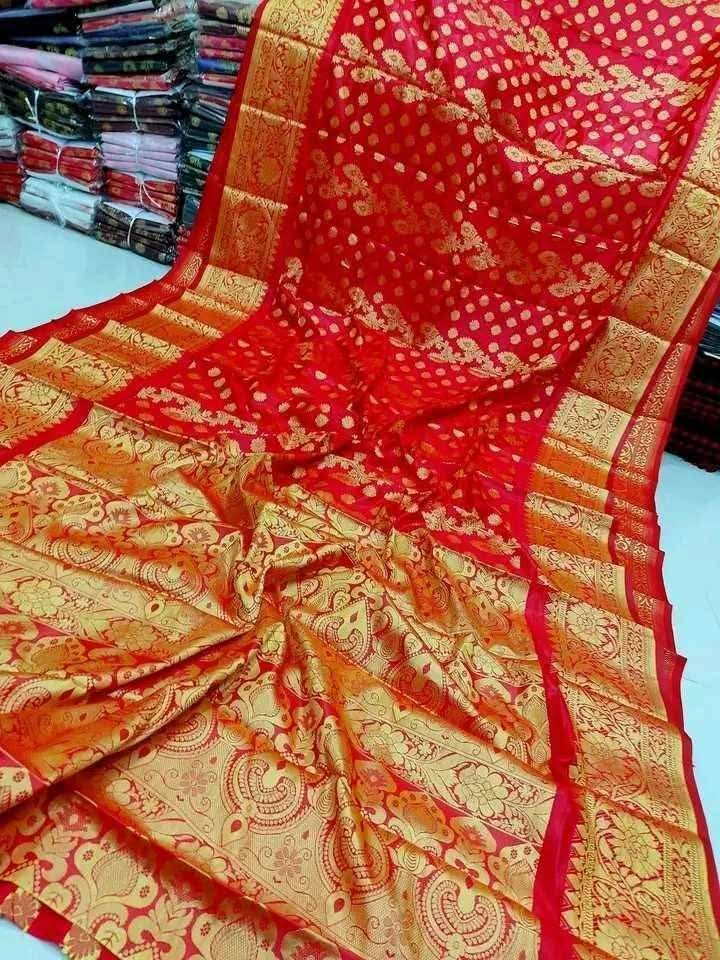 Ladies suit