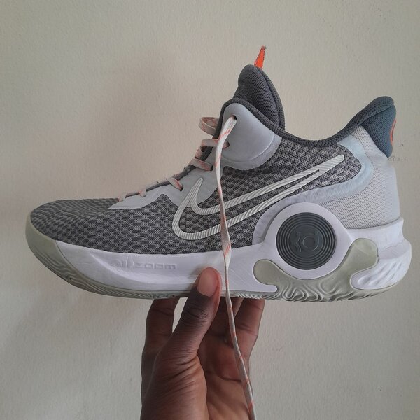 Basket à la mode performance