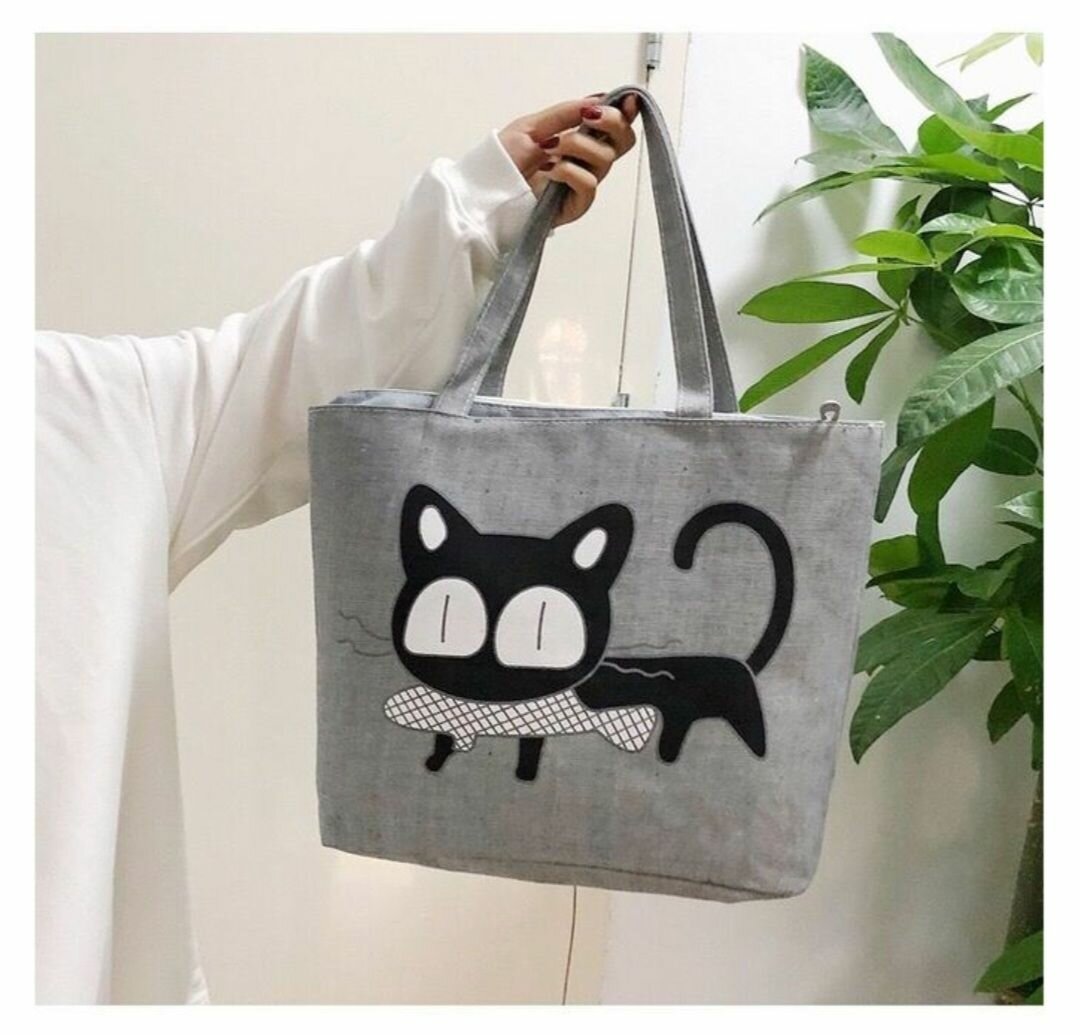 Tote bag