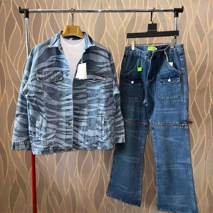 Ensemble denim tendance