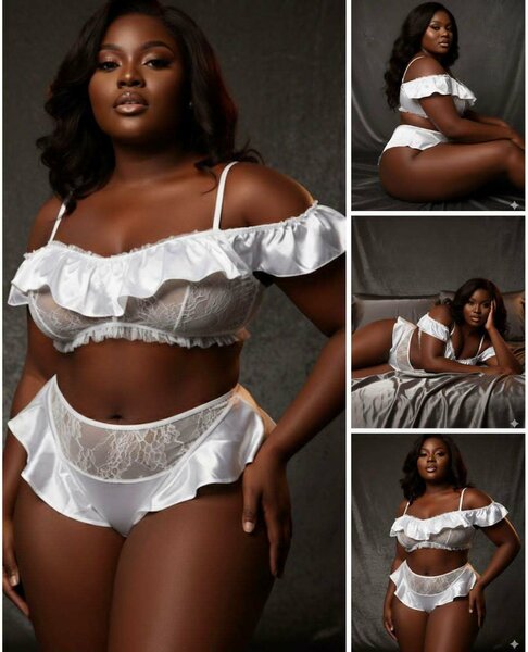 Ensemble lingerie en dentelle blanche