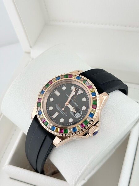 Montre ROLEX de luxe