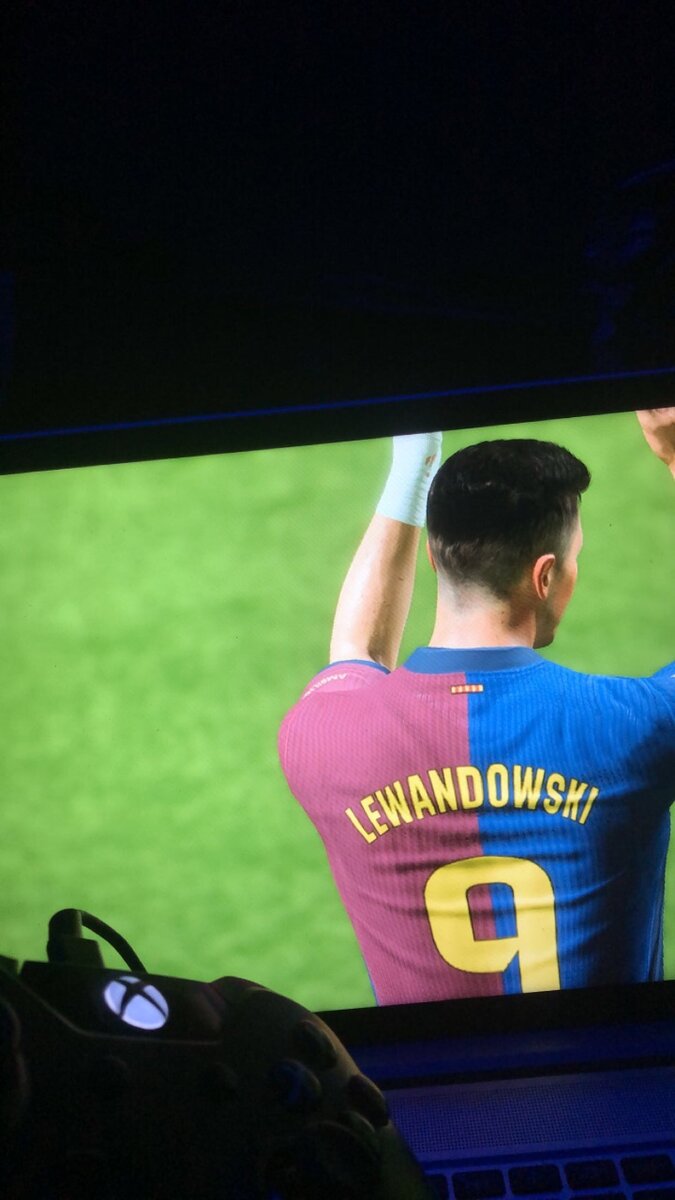 VENEZ PRENDRE VOS JEUX PC