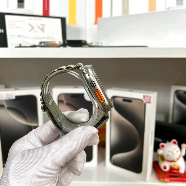Montre connectée en acier inoxydable