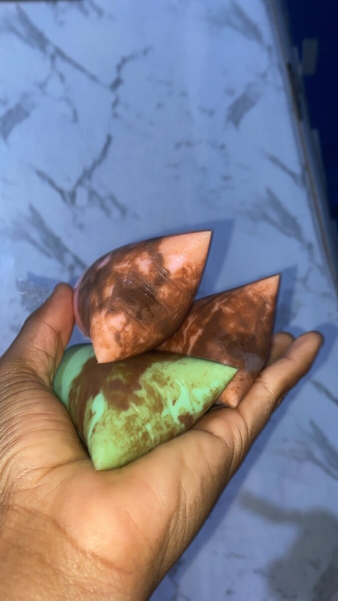 Glaces crémeuses colorées