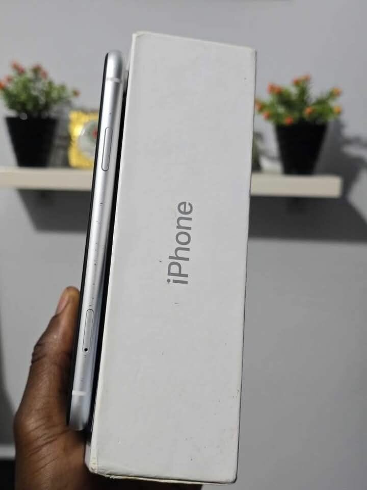iPhone XR Blanc Neuf