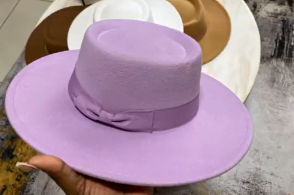 Chapeaux drapés pour femmes