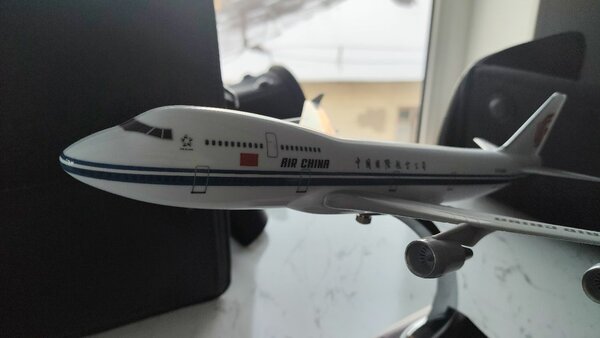 Модель самолета Boeing 747 Air China