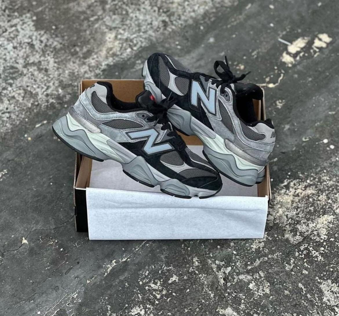 New balance 9060 dans carton