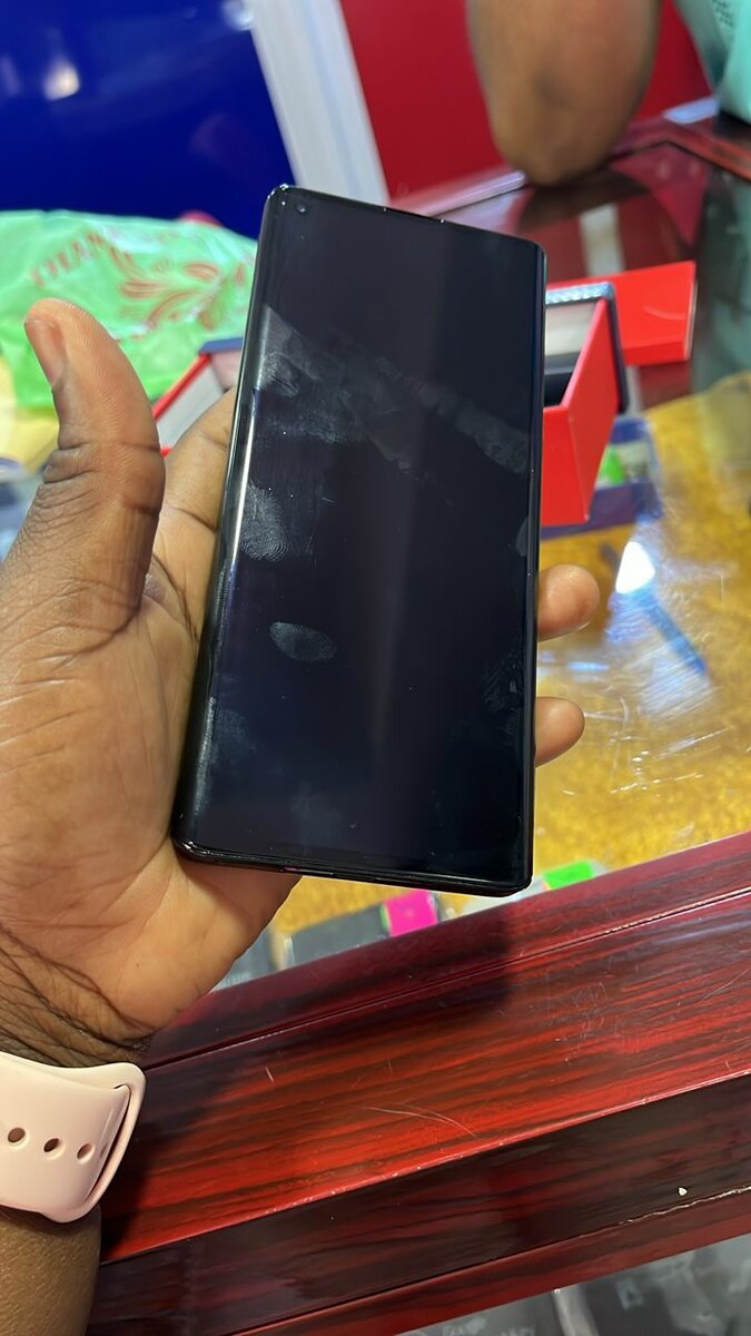 MOTOROLA EDGE+ 5G 256gb/12GB IN BOX