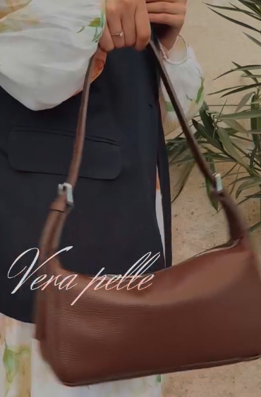 Модель выполнена с любовью ❤️из натуральной зернистой кожи 🌶Размер 26/15/9