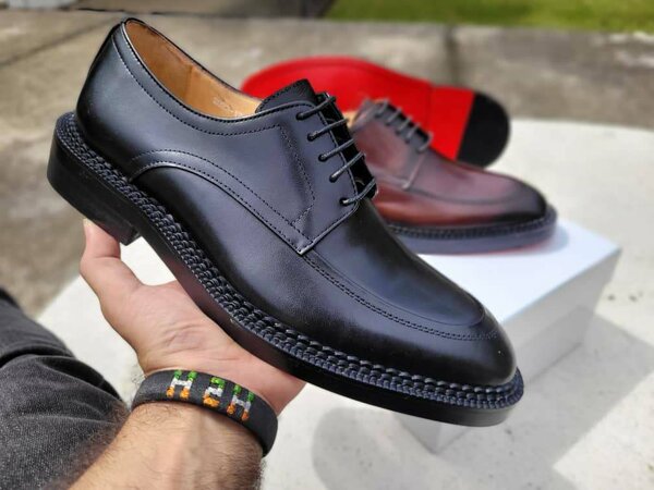 Chaussures en cuir élégantes