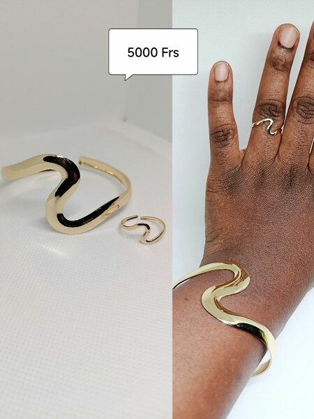 Bracelet et Bague Dorés Élégants