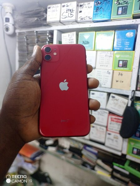 iPhone 11 Rouge