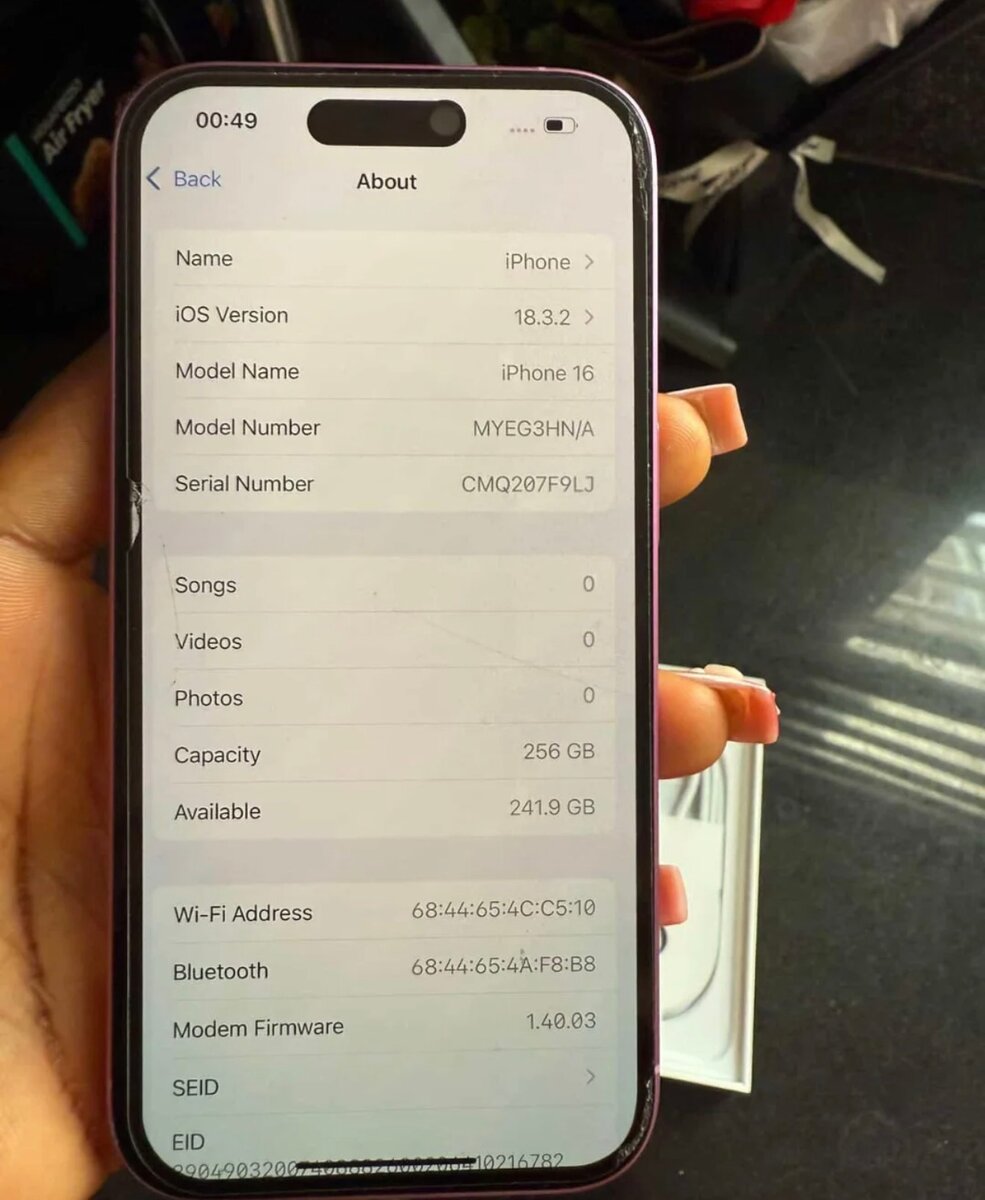 iPhone 16 256GB Rose