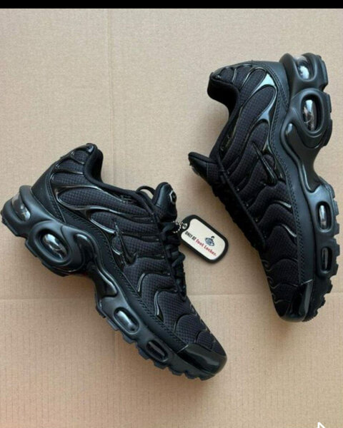 Chaussures de sport grises