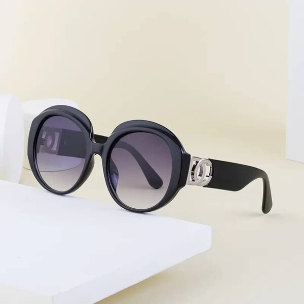 Lunettes de soleil élégantes