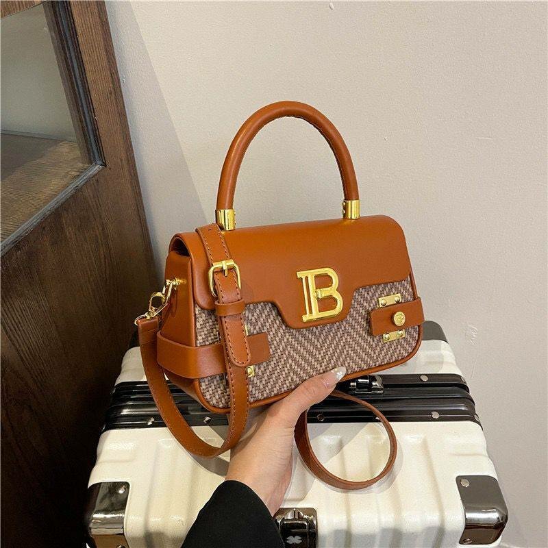 Sac à main élégant avec logo