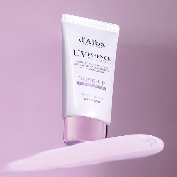 SPF крем от d'alba с тон-ап эффектом (purple correcting)