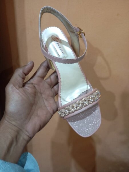 Sandl all sizes available