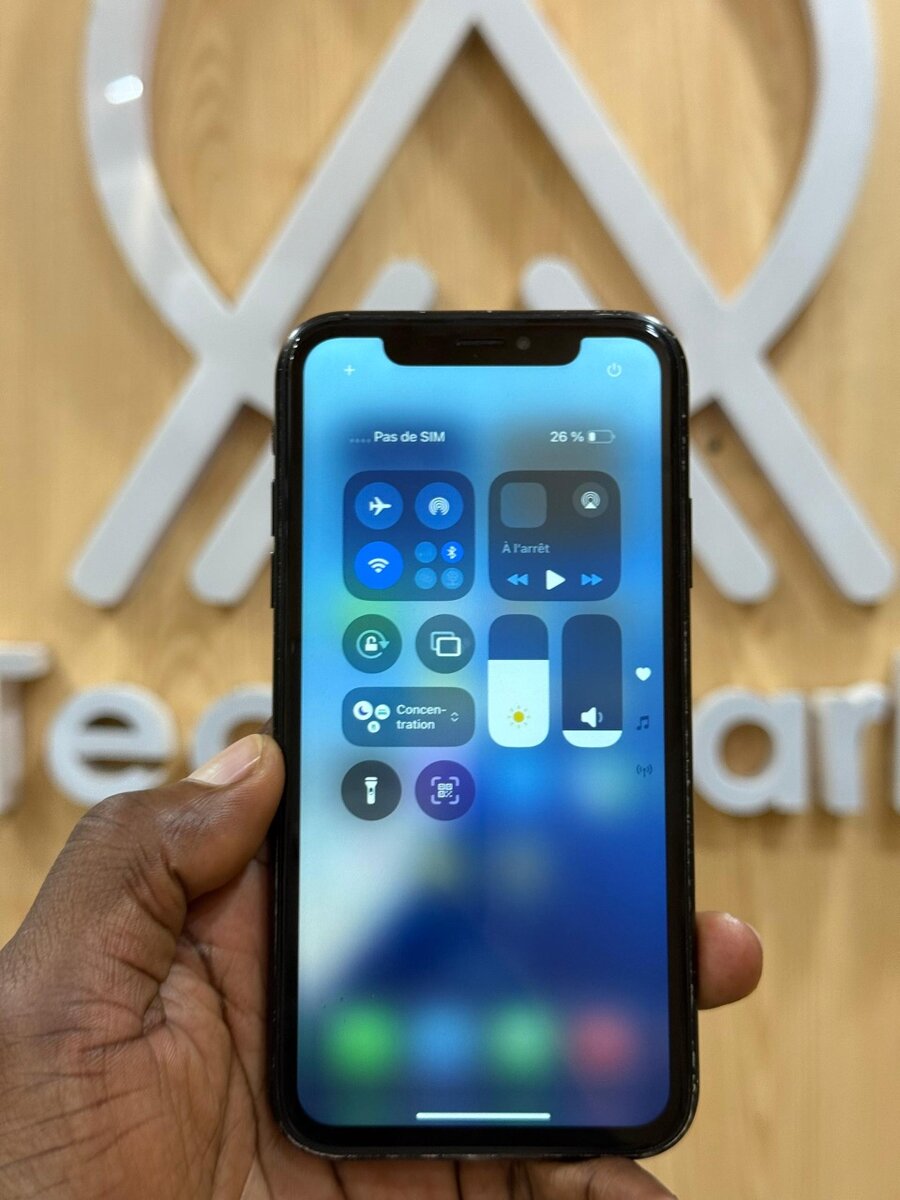 iPhone XR Noir 64GB Débloqué