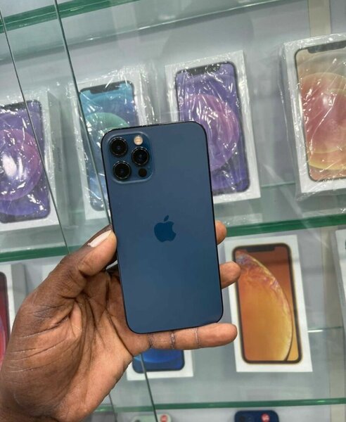 iPhone 12 Pro 128 Go Bleu