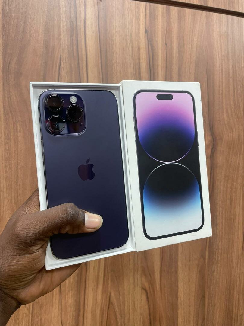 iPhone 14pro Max 256g avec car