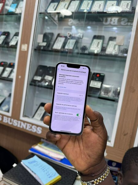 13 pro tout passe propre