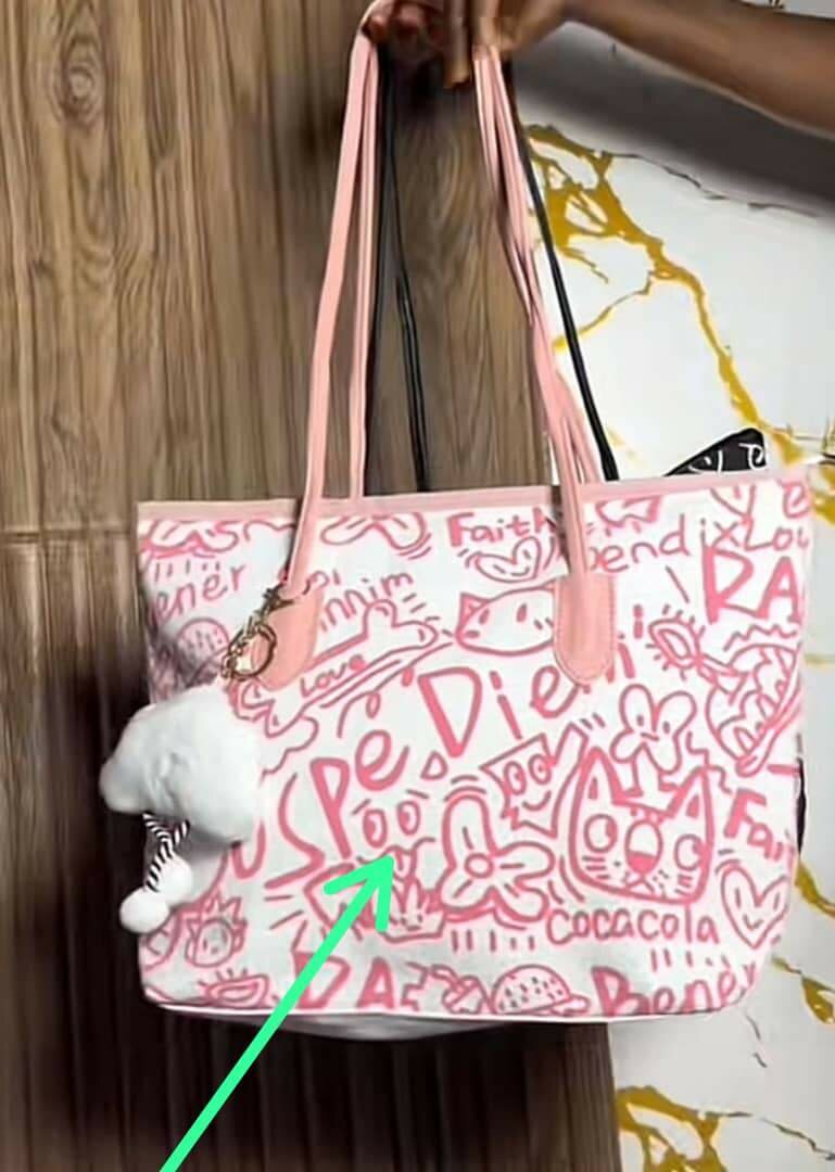 Sac cabas motifs graffiti