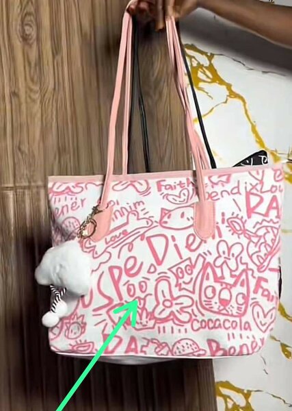 Sac cabas motifs graffiti