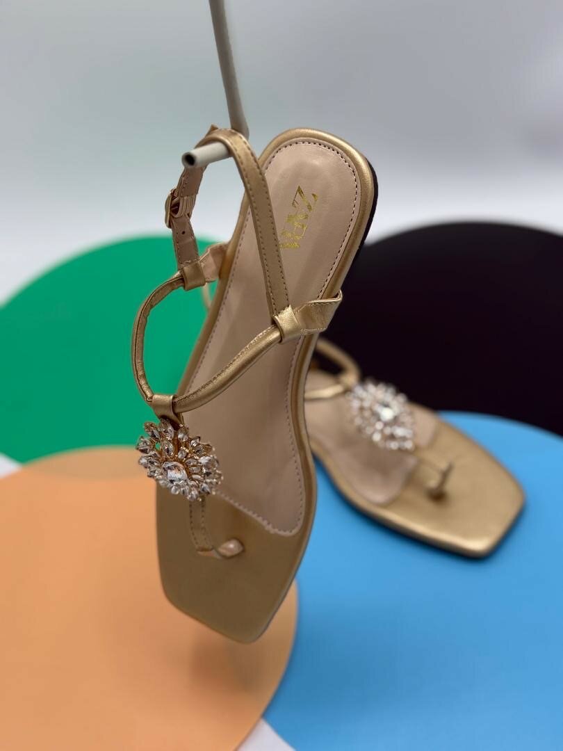 Quality stock sandals