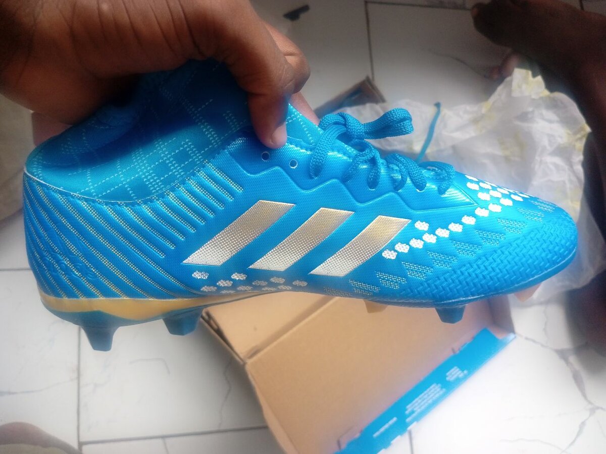 Chaussures de Football Bleu Homme