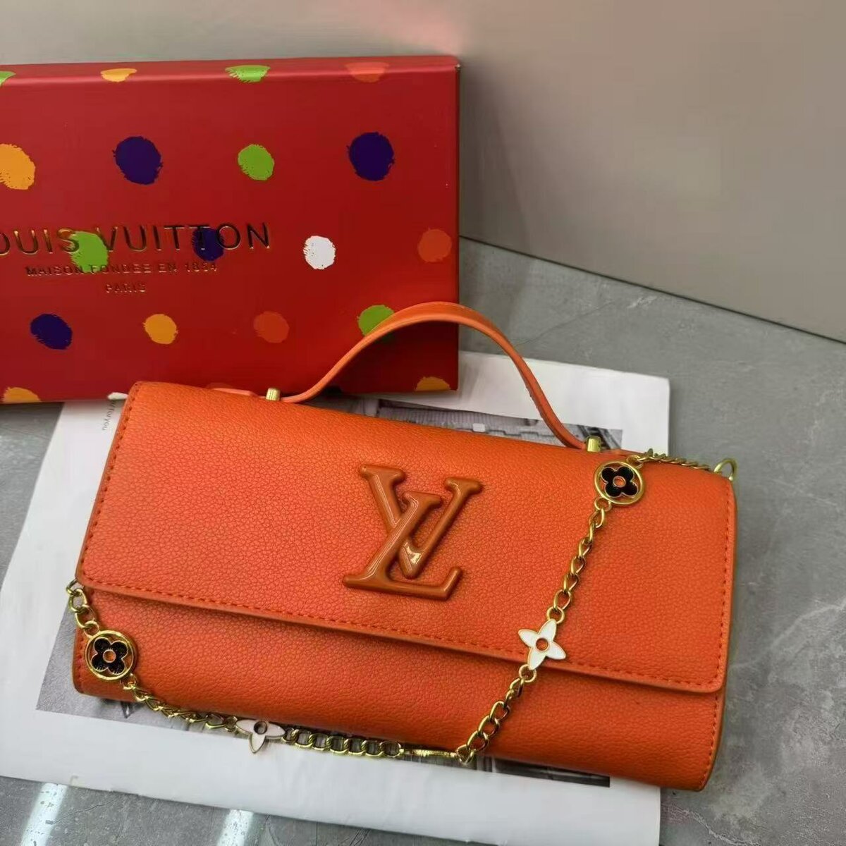 Pochette élégante multi-styles