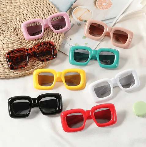 Lunettes de soleil enfants colorées