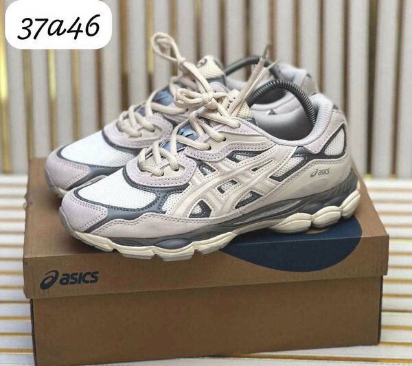 Baskets Asics confortables