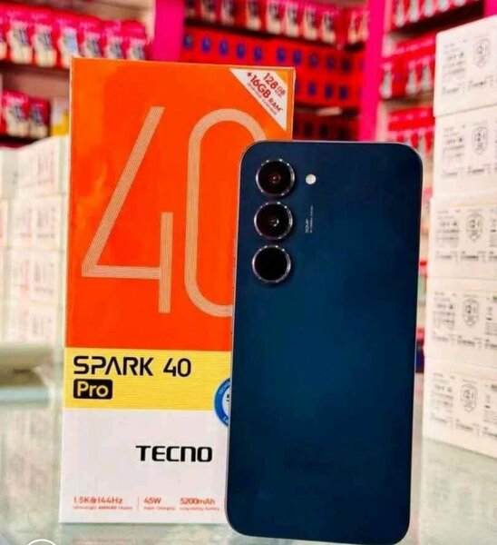 Tecno Spark 40 Pro