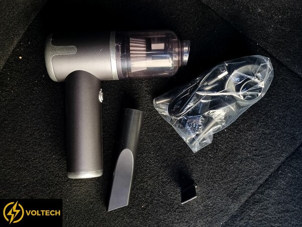 PORTABLE WIRELESS VACUUM CLEANER