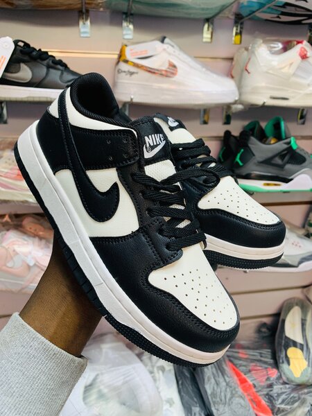 Nike SB dunk k400