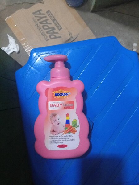 Lotion pour bébé hydratant