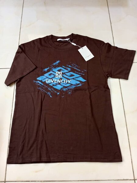 T-shirt marron Givenchy