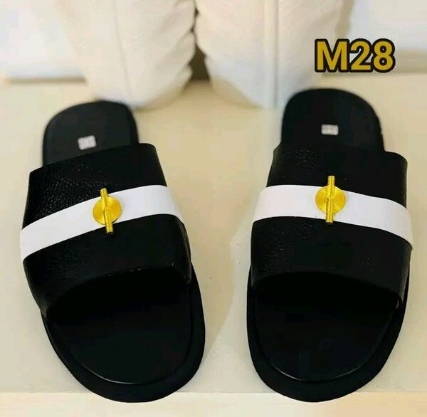 Pantoufles élégantes en cuir unisexe