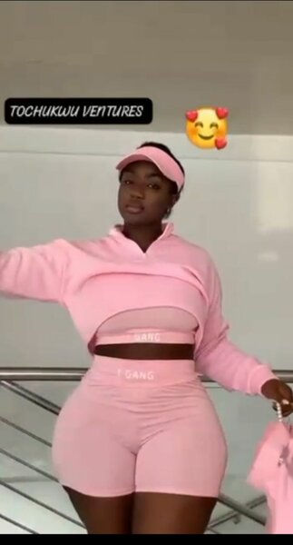 Ensemble de sport rose femme