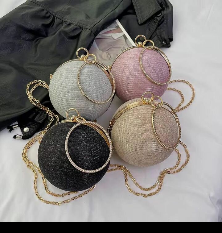 Sac rond élégant avec chaîne