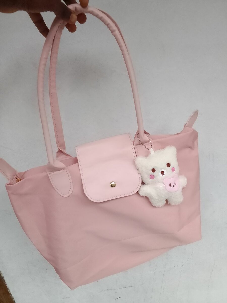 Sac à main rose chic