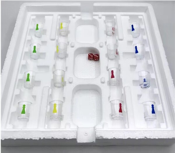 Ludo avec Verres en vitre