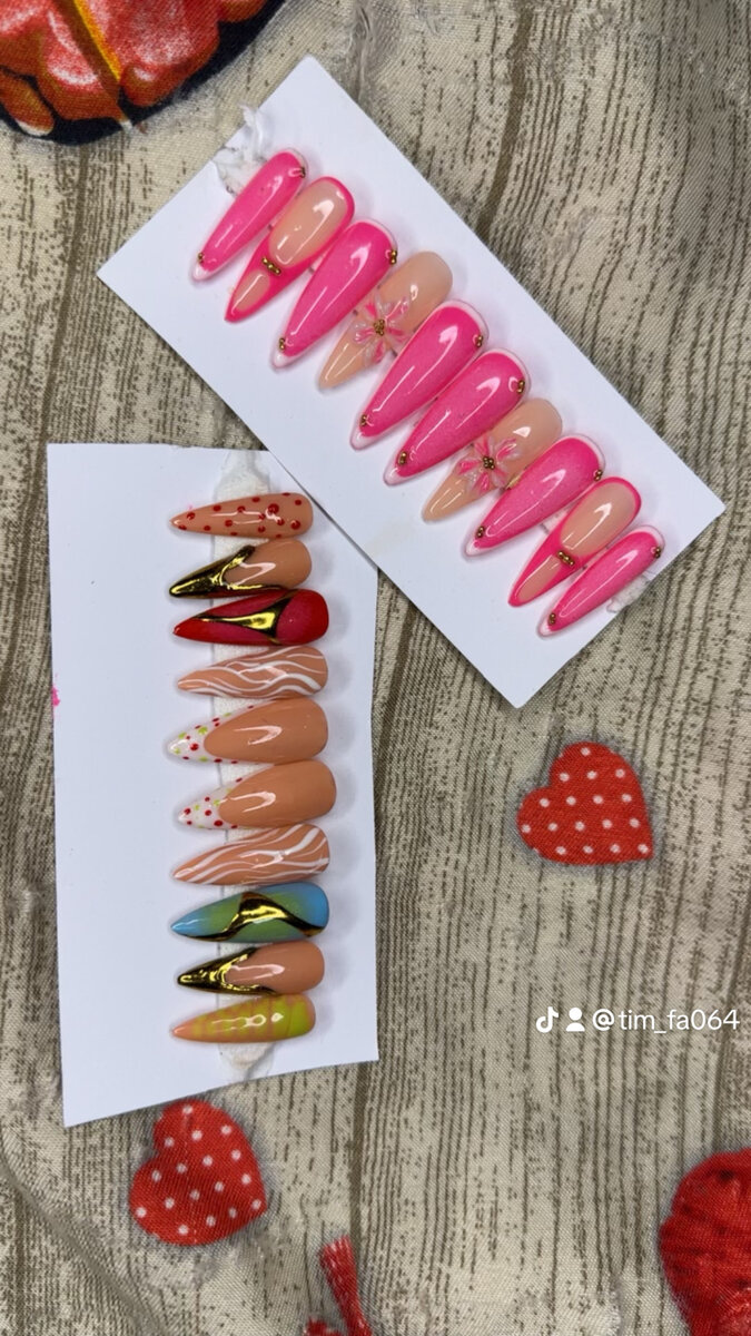 Ongles Prêts à Porter Colorés