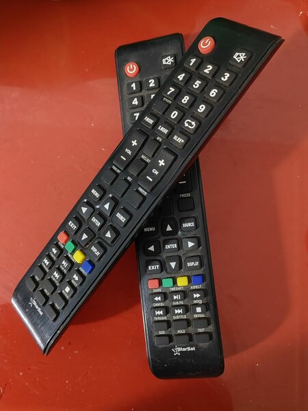 Télécommande TV StarSat