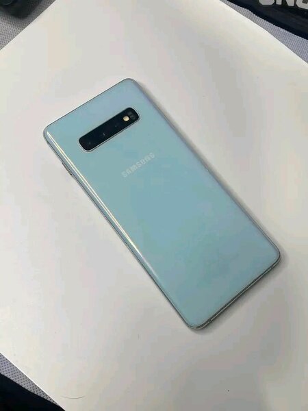 Samsung S10+ 128Go bleu