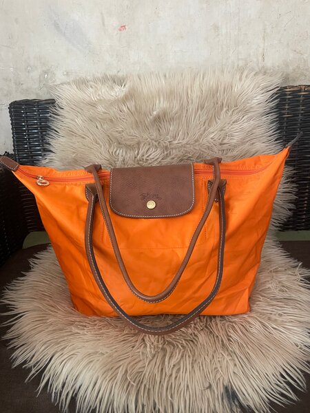 Sac cabas orange élégant